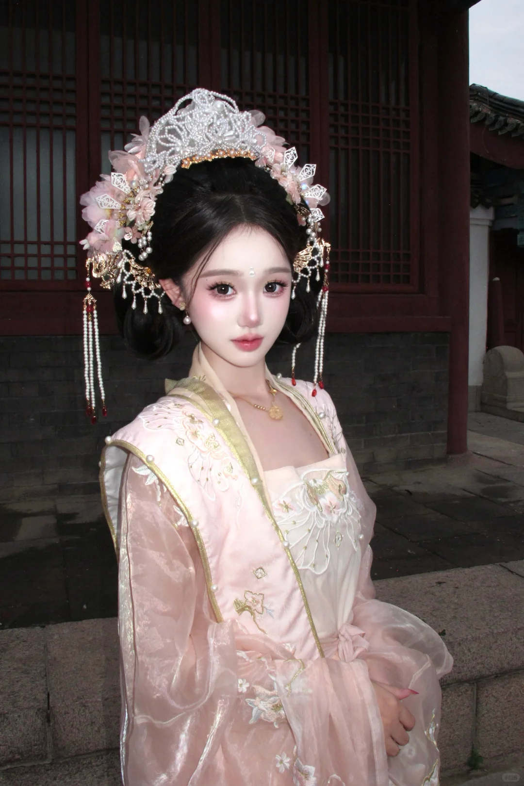 粉色的宋式珍珠簪花也太美啦