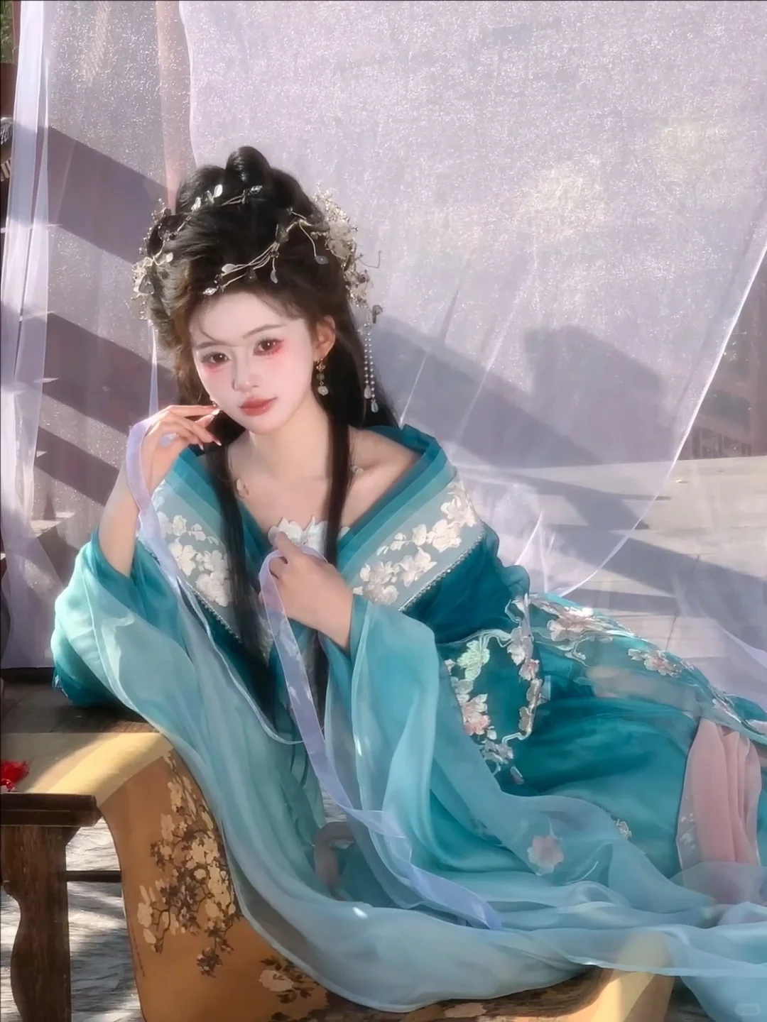 杏花疏影里 吹笛到天明