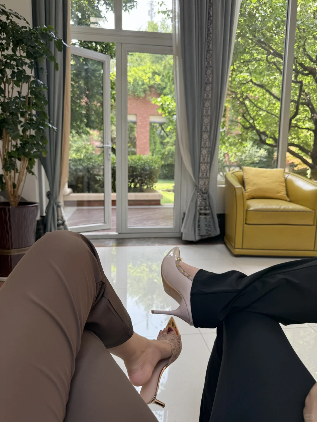 真女人出门必须高跟鞋👠