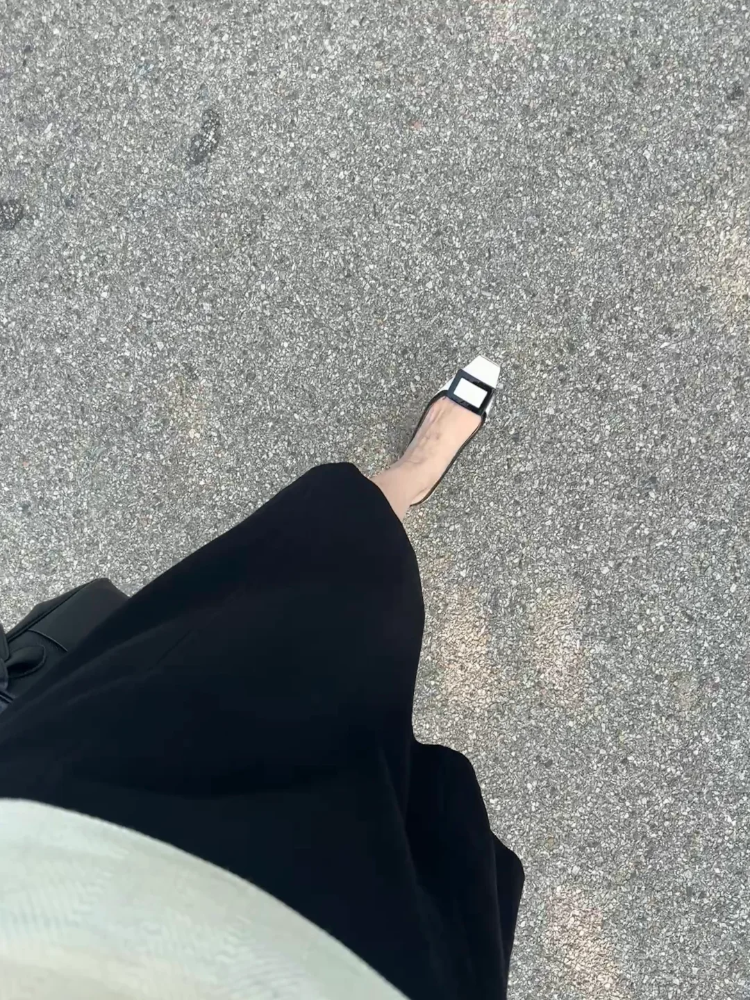 黑白配温柔又优雅