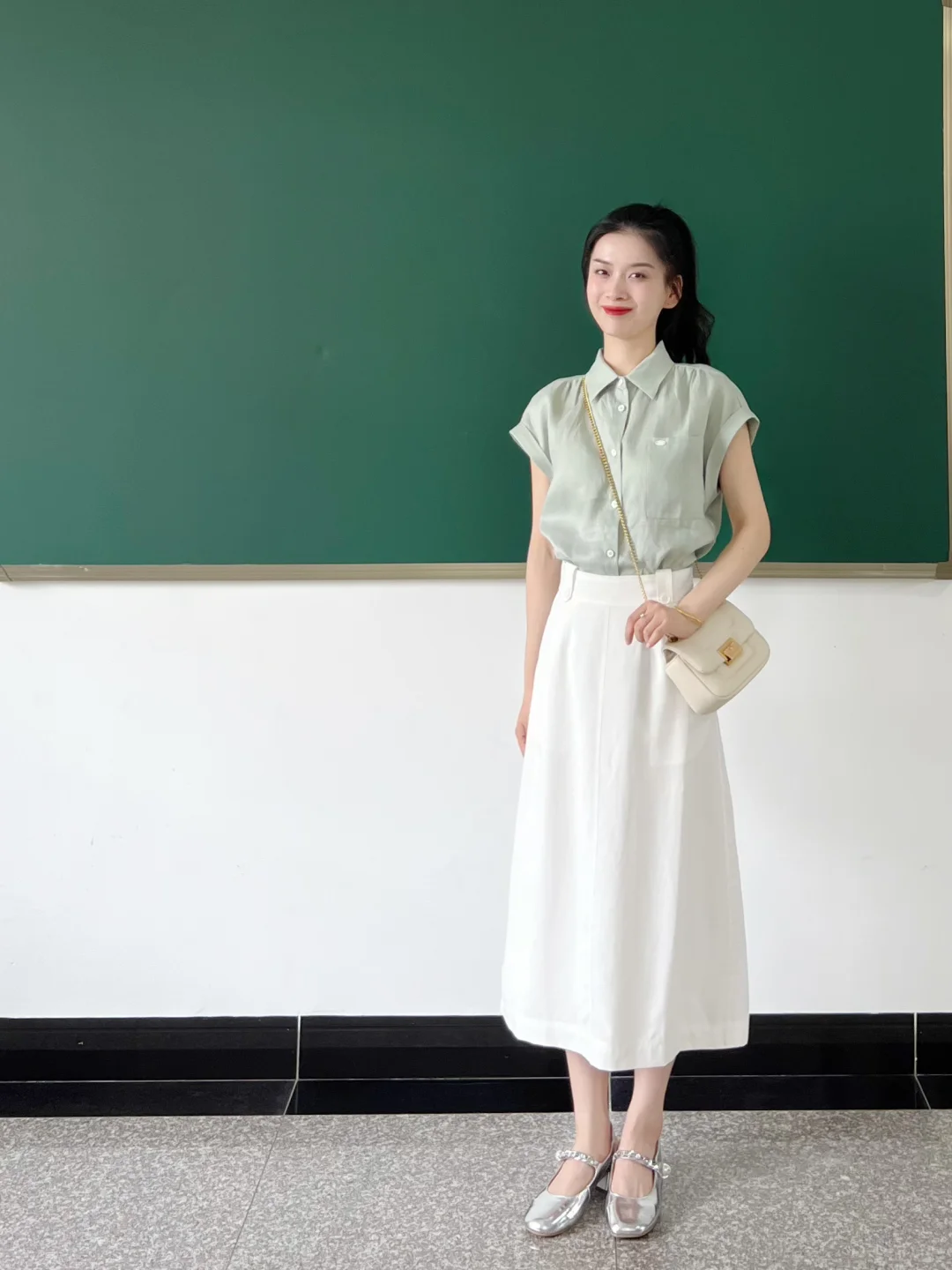 教师小姐姐 | 18图合集 秋天上班穿什么