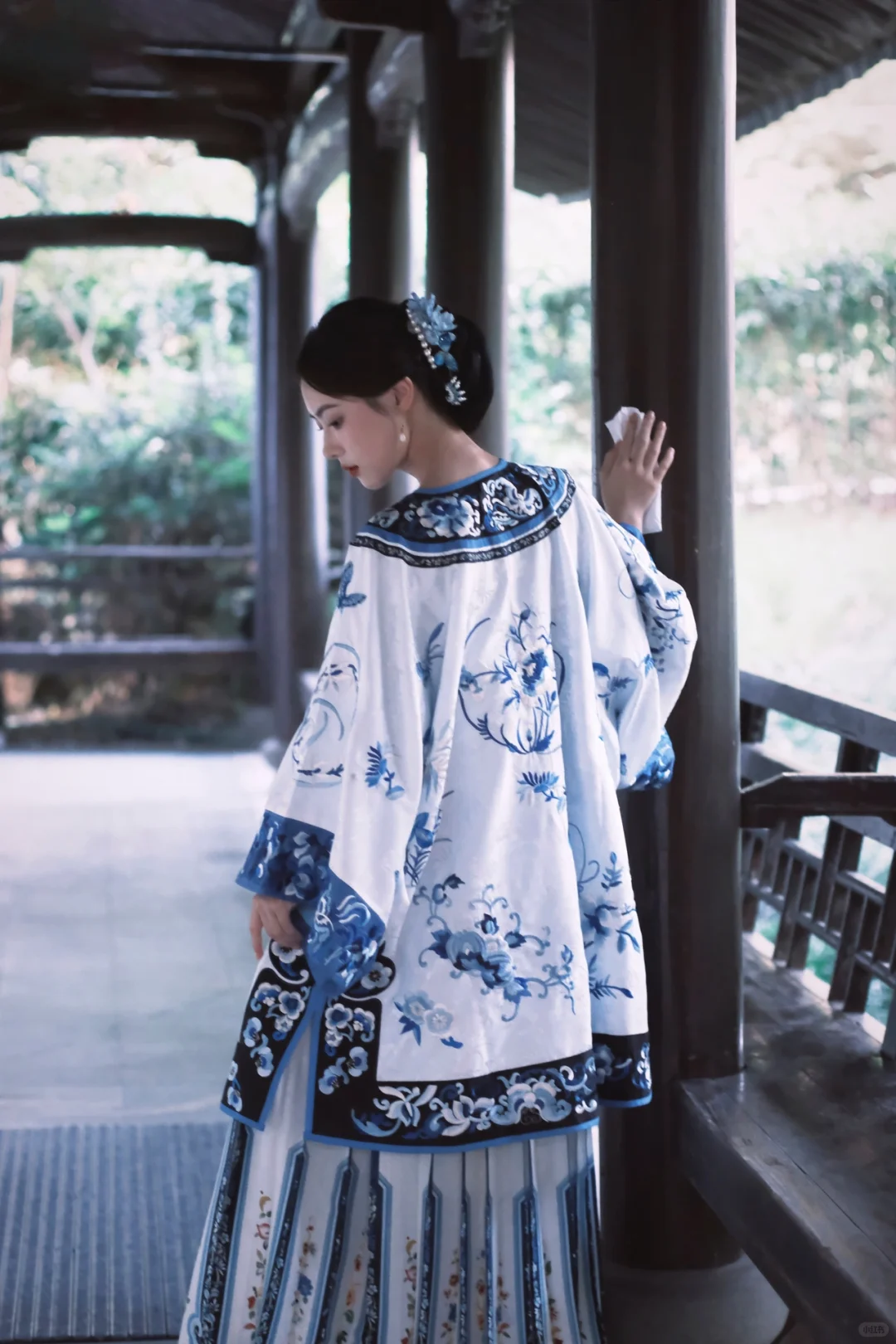 清汉女|夜色尚浅