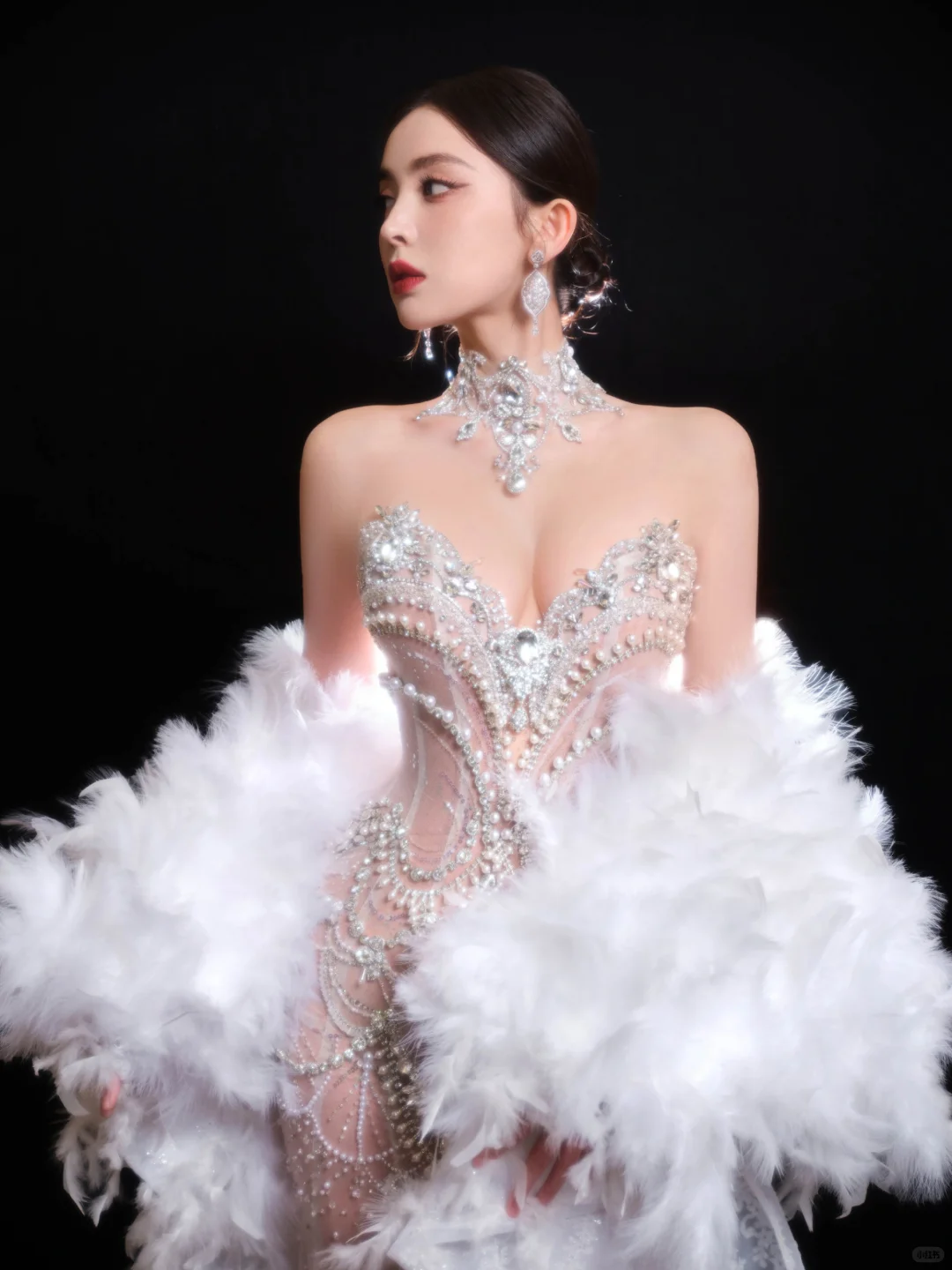 古力娜扎透视裙，超好身材尽收眼底