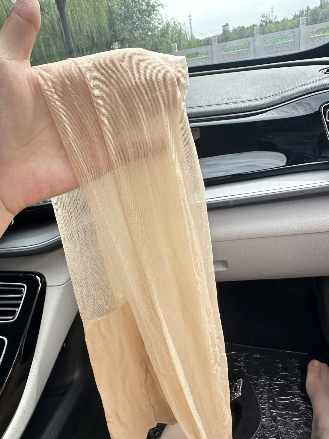 Live 直出10+的快乐，丝袜直接一键磨皮