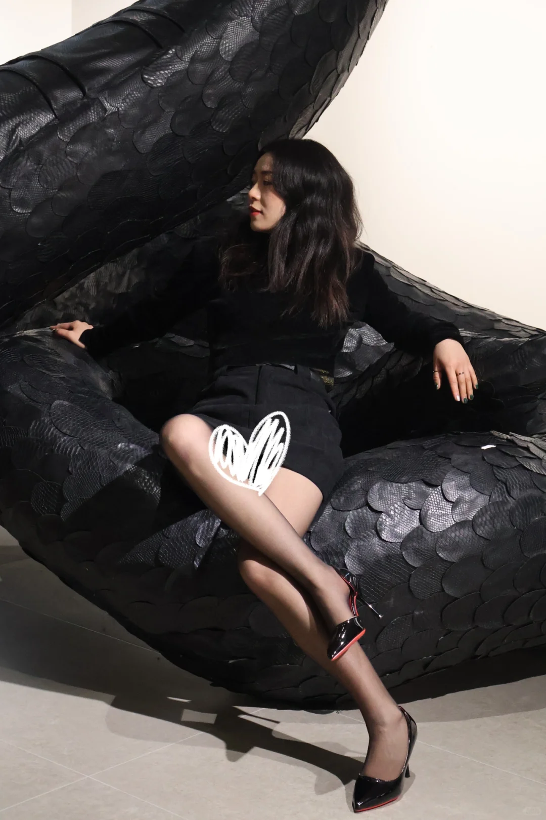 全黑look｜纱透上衣·小黑裙·透肤黑丝·高跟