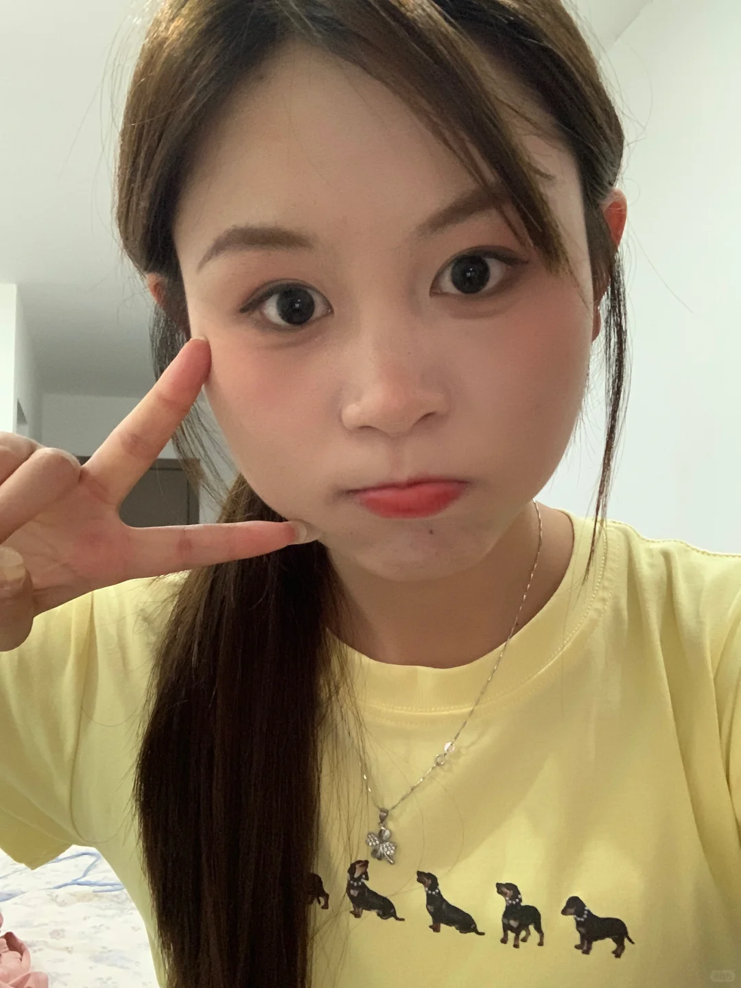 没事就爱自拍🤳