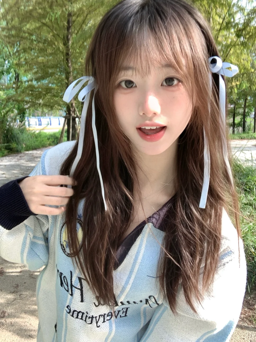 喜欢这件蓝蓝的衣服