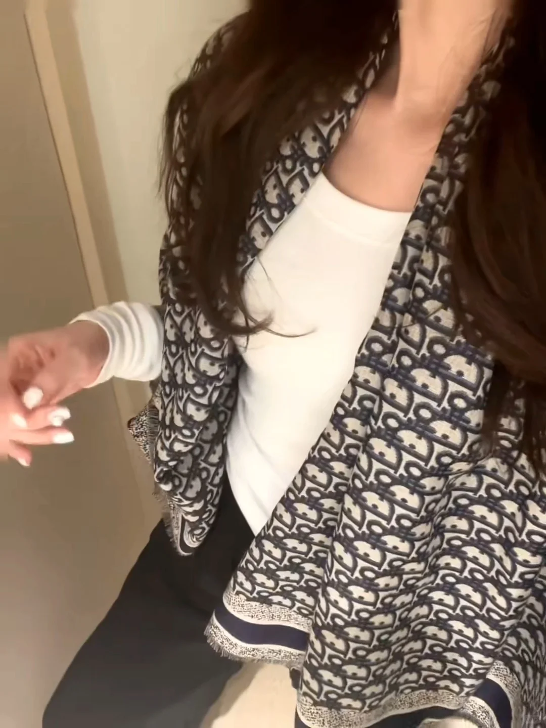 不露脸的法式优雅穿搭～🤍