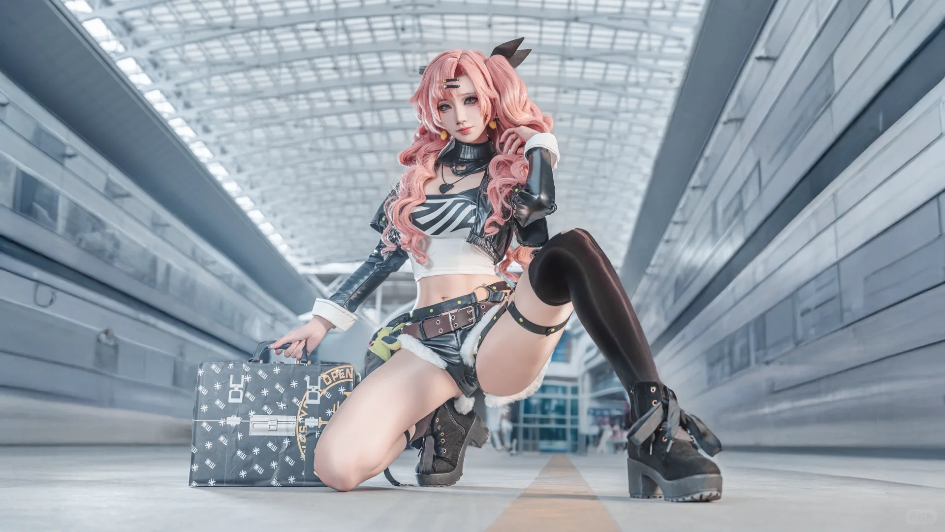 超有张力的妮可老大