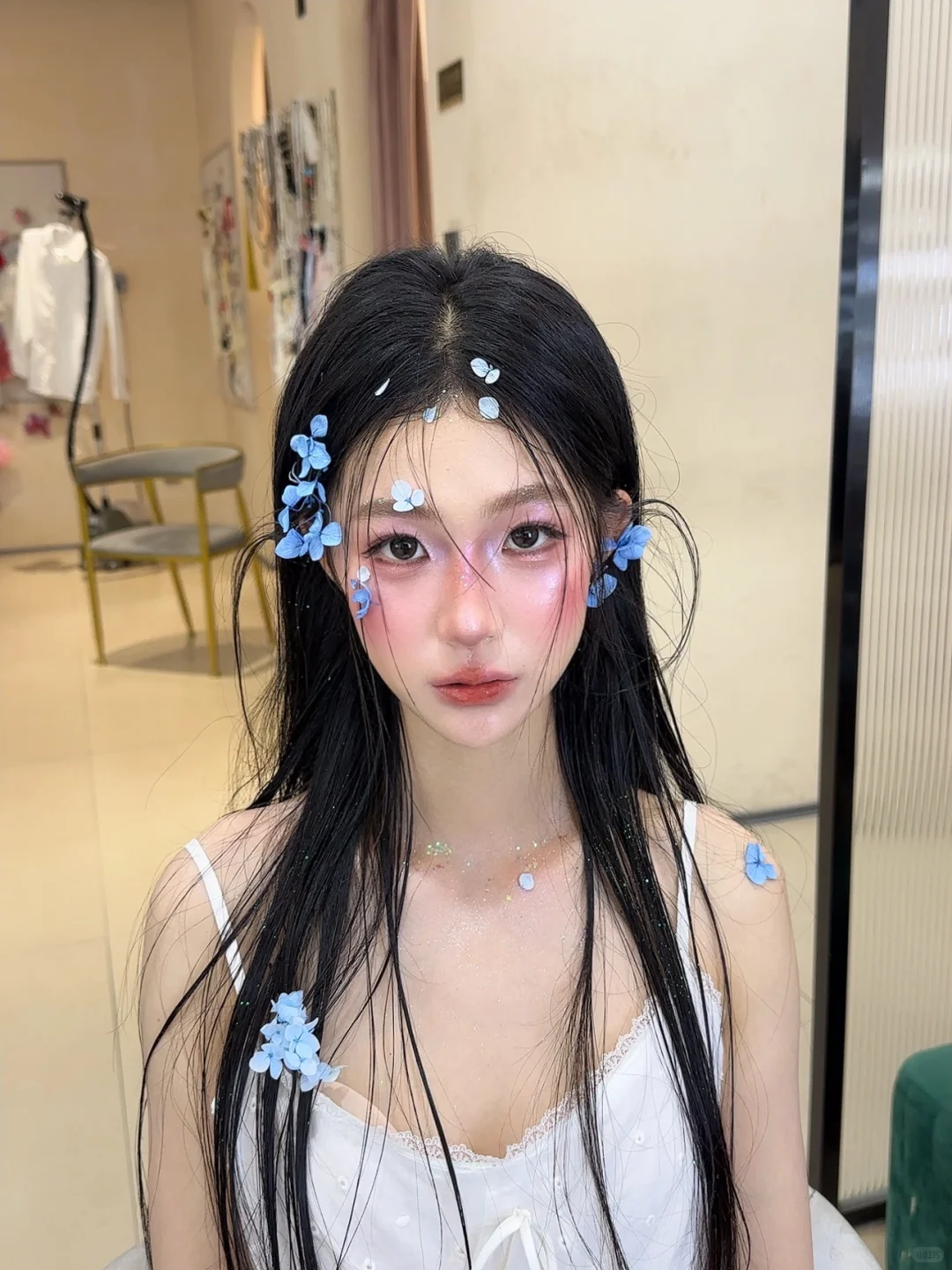 是我喜欢的妆容吗？？？！？