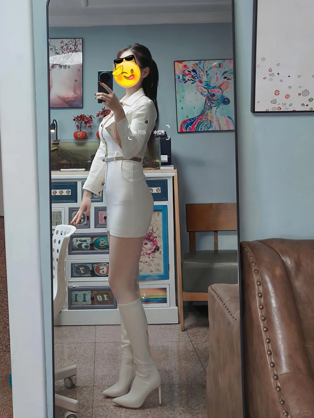 白高跟靴➕白连衣裙斩男还是斩女