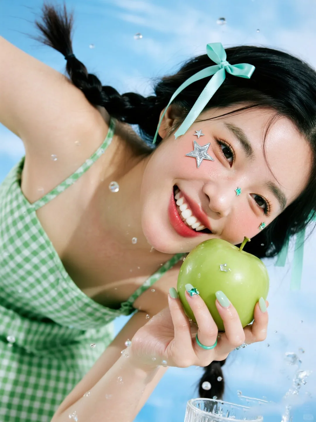 夏日青苹果元气少女妆容穿搭策划分享