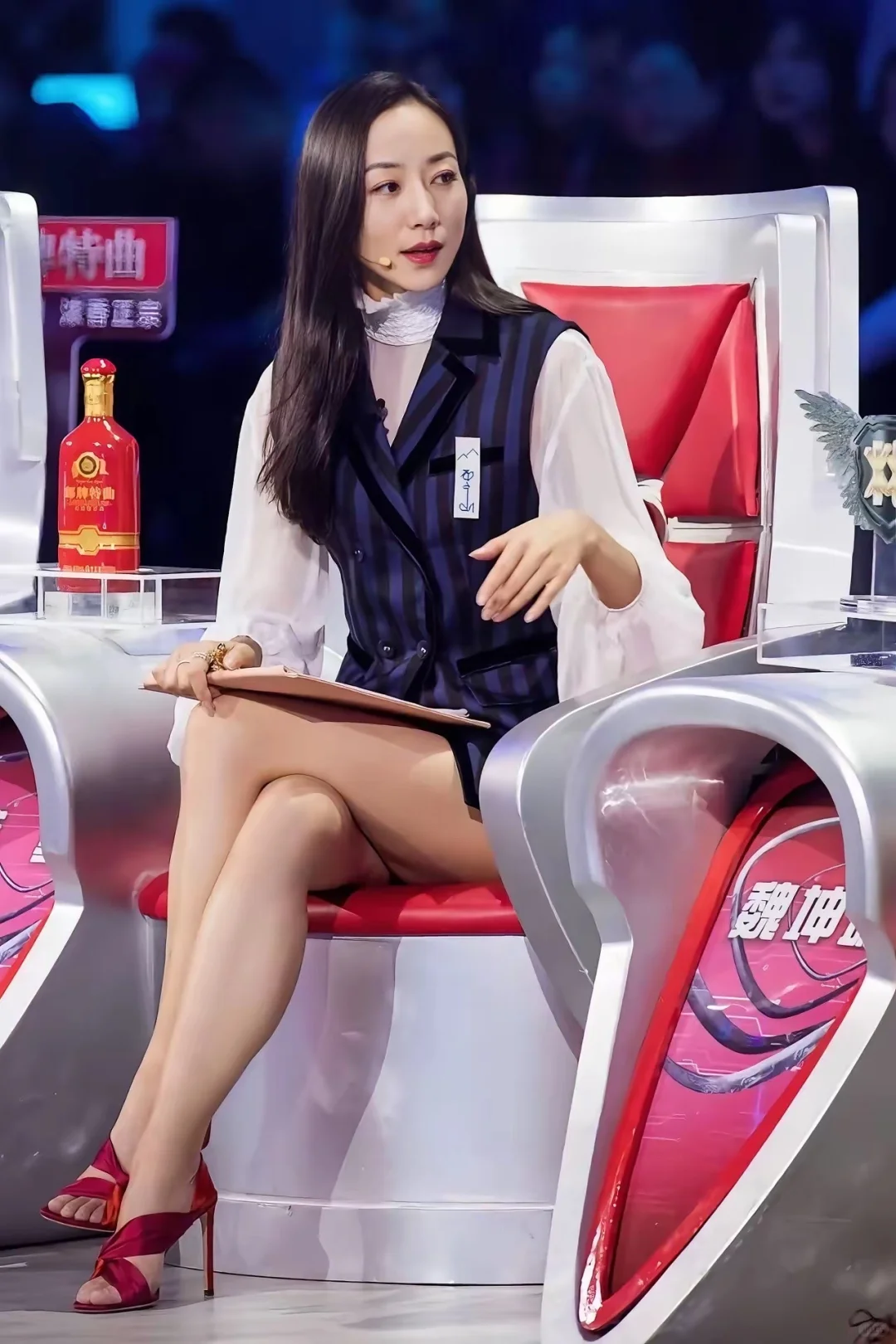 韩雪的气质，优雅而不失灵动，真是人间精灵。