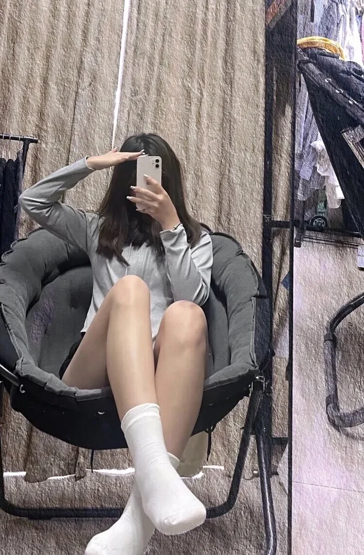 穿上这个应该没人叫我老奶奶了吧