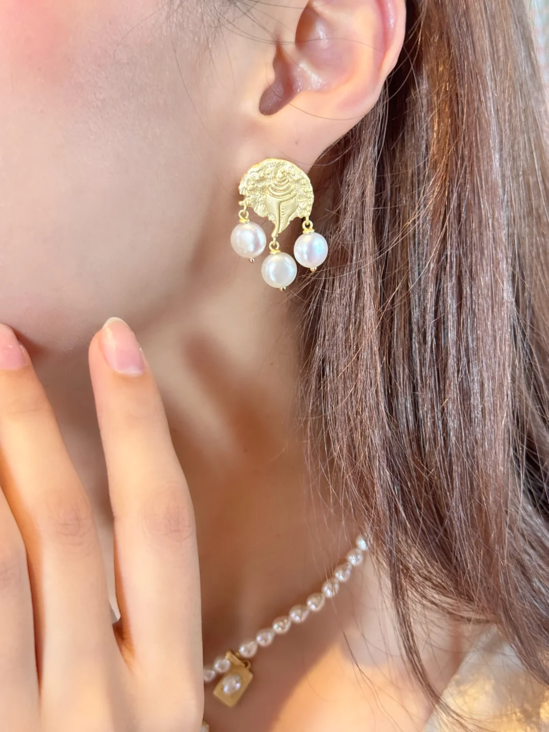 优雅知性，永远是女人的标配