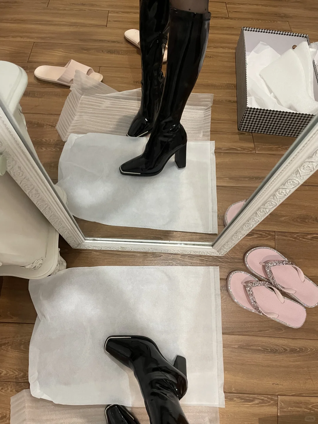 理解美女为什么都喜欢穿靴子了