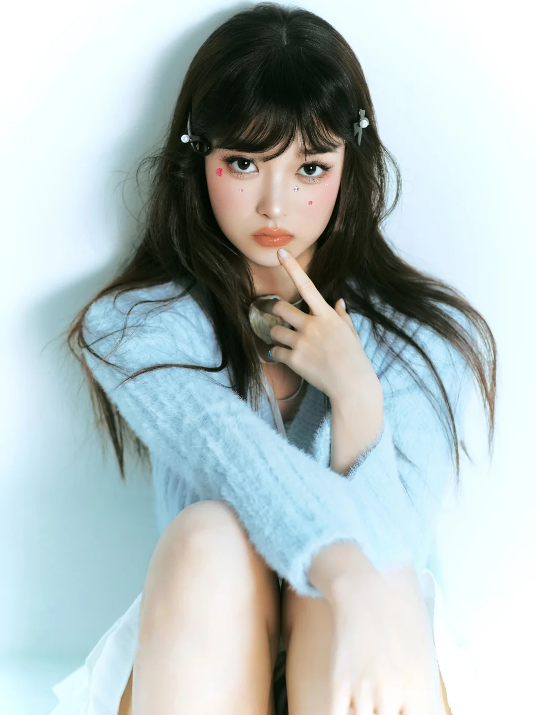 氛围感拉满的蓝色写真～～