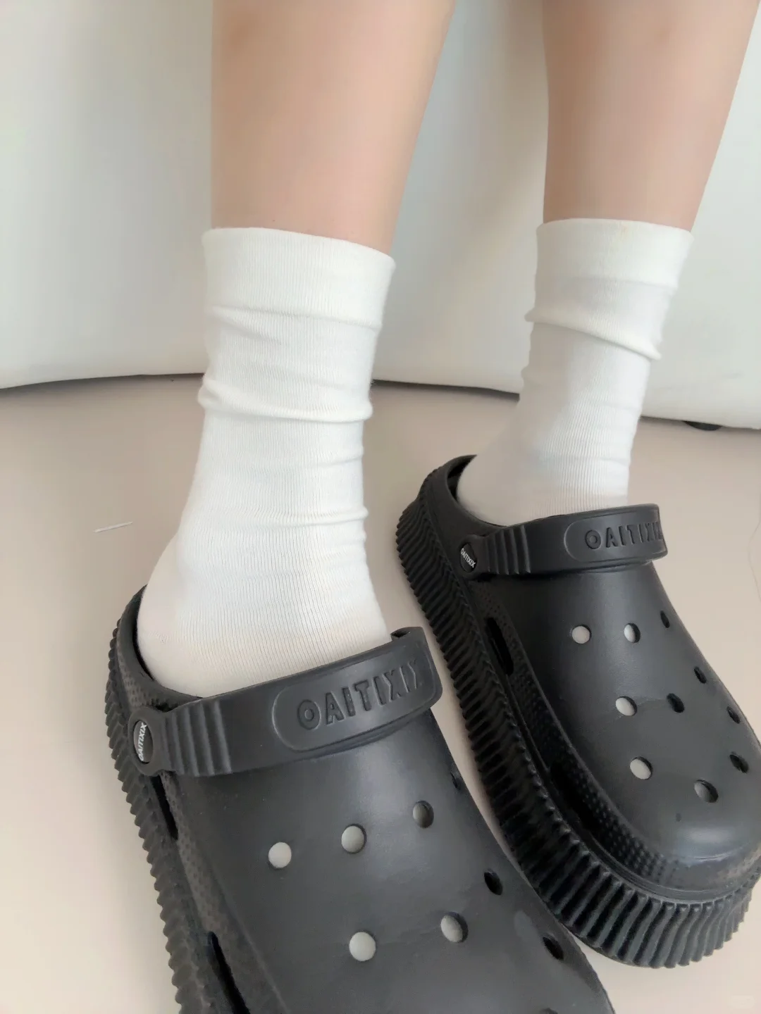 小红书你真牛😭这袜子比我优衣库买的还好！！