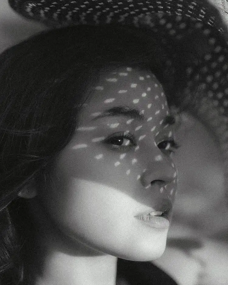 每个女孩都值得留一张这样的照片