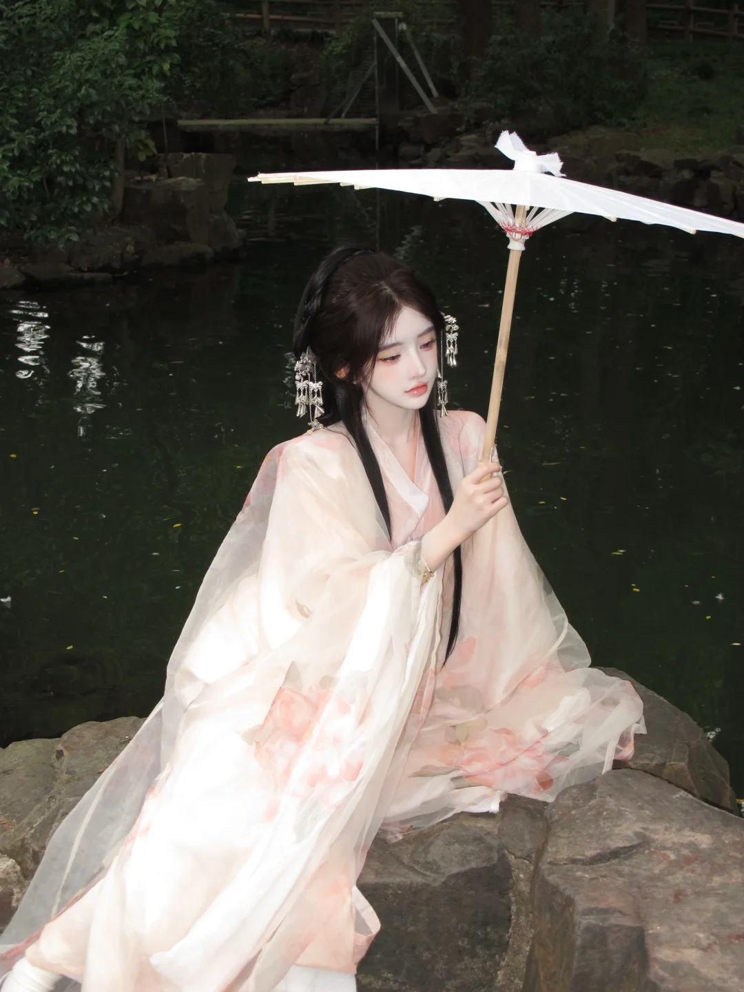 听说女孩子都喜欢这种照片🙈被我在苏州拍到