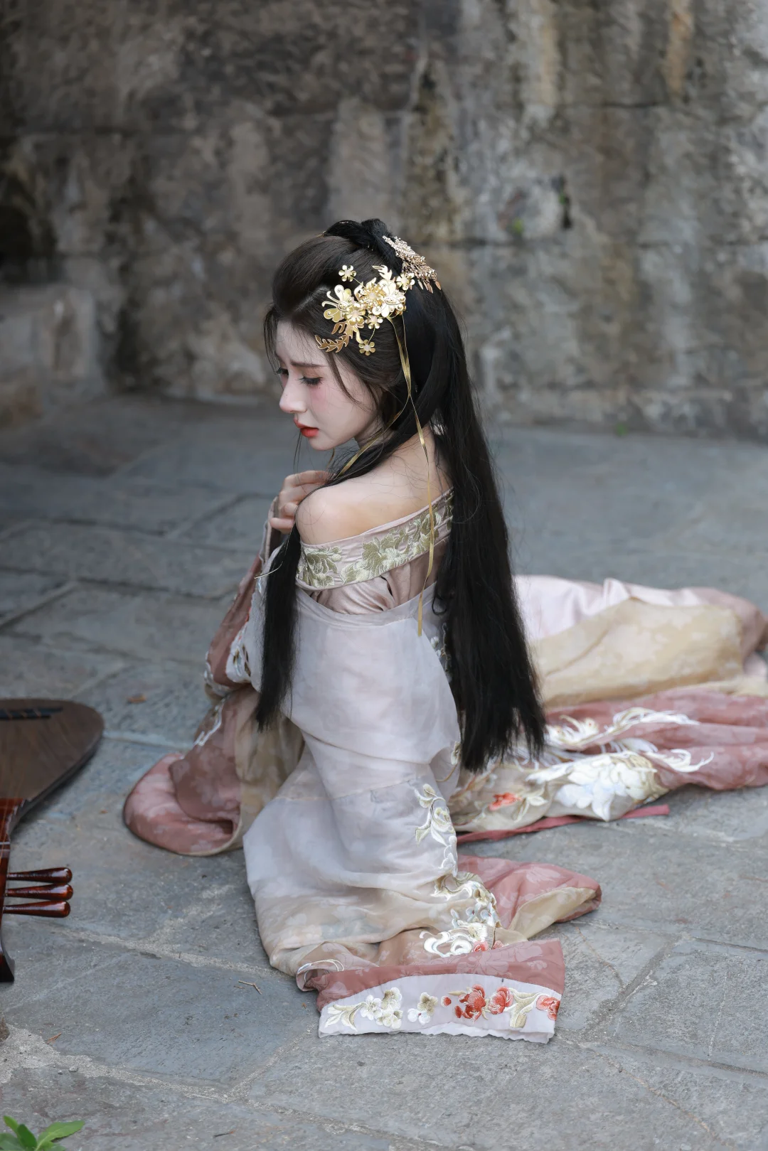 谁拍谁好看的金色虞姬