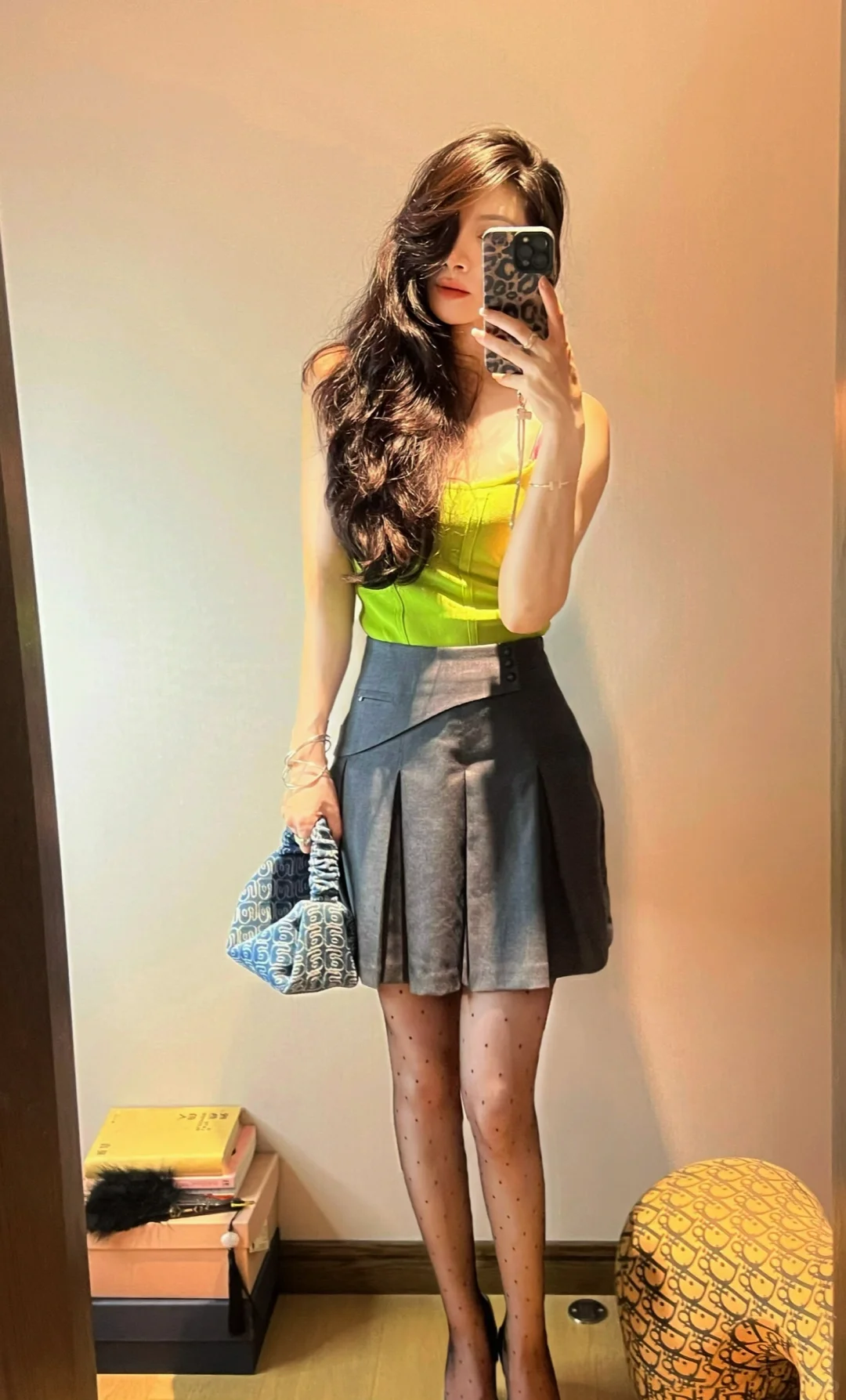 姐感！今天的浪漫是波点丝袜给的…