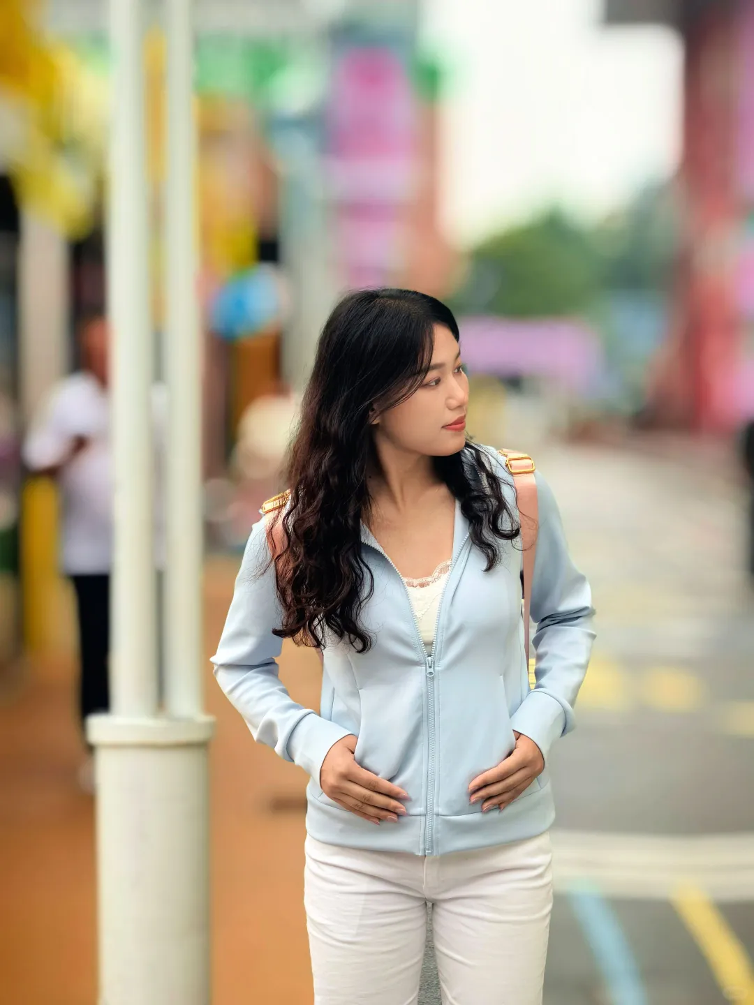 找摄影师拍照啦