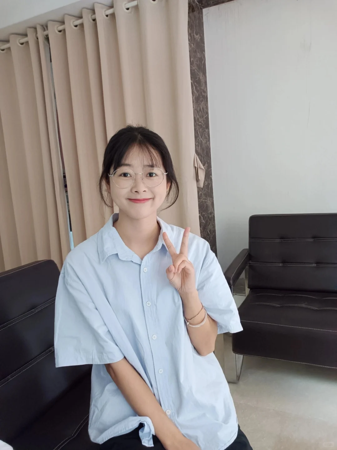 妈妈说素颜的我比化妆漂亮