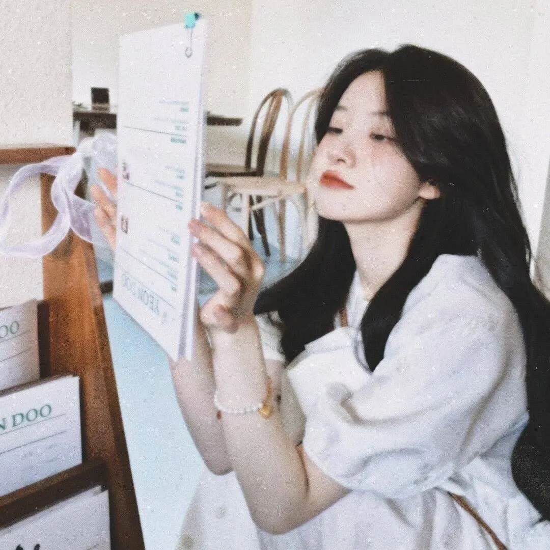 一眼沦陷𝑾𝒆𝑪𝒉𝒂𝒕甜美头像