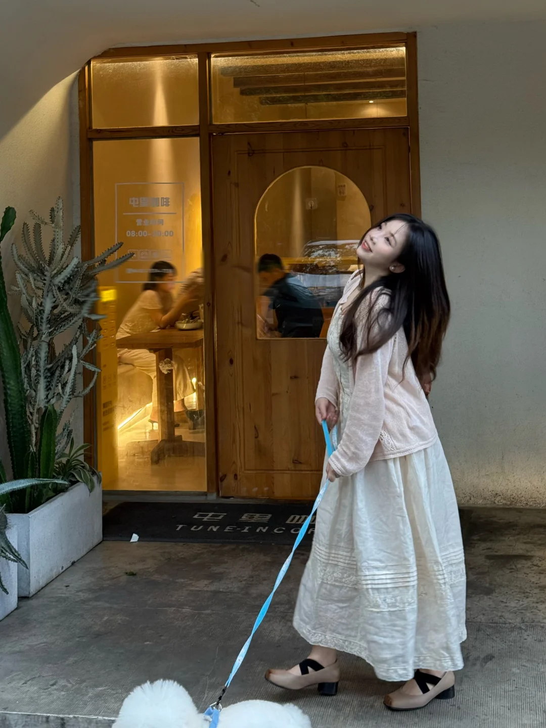 穿小冯的怨念裙拍出了人生照片🥹