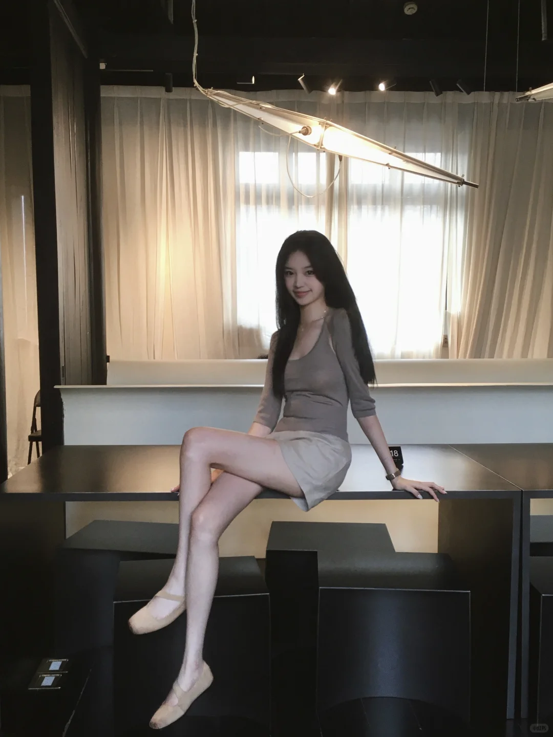 拜托假装着迷一下吧