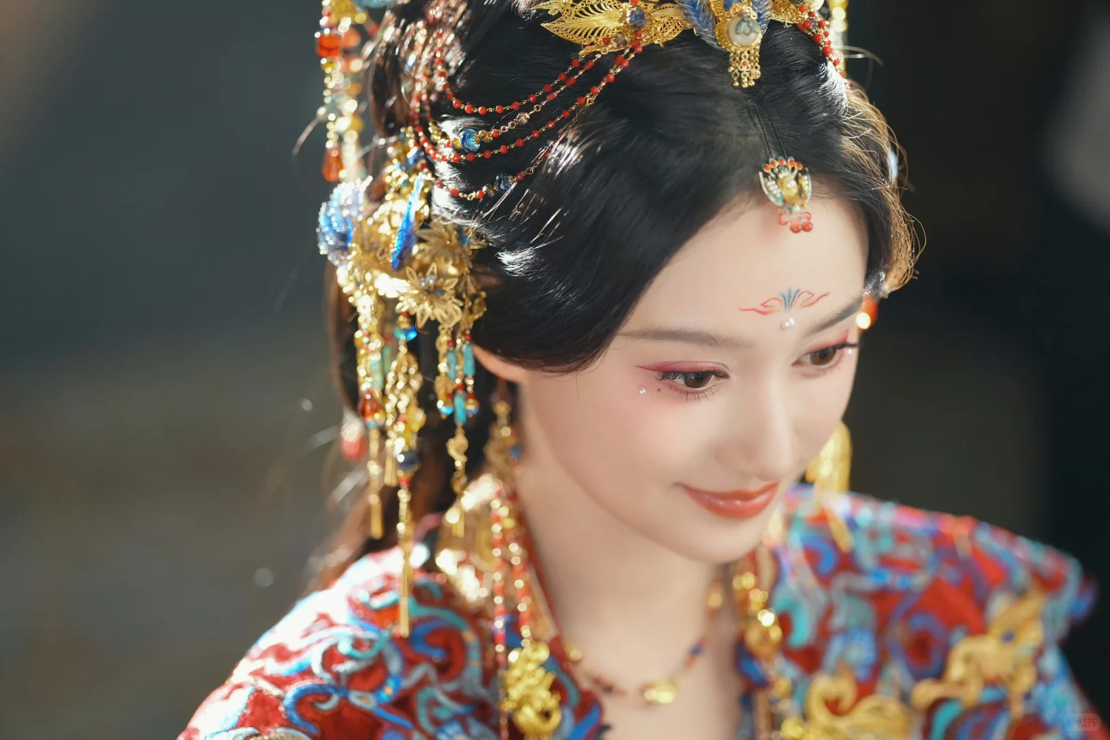 一笑随歌｜凤戏阳衣橱⑥