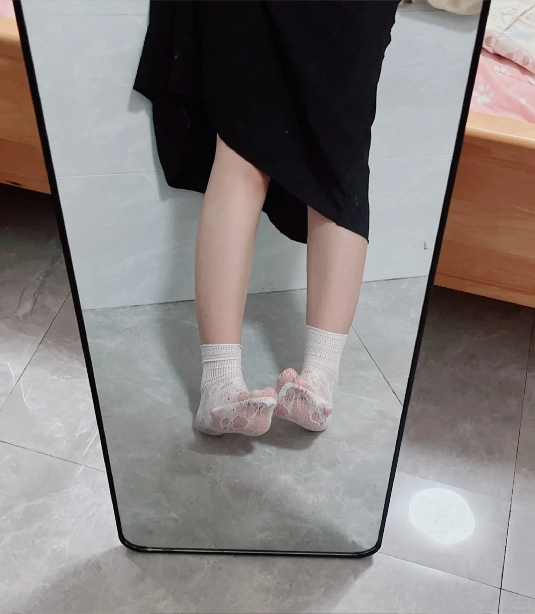 今天的仙女脚，格外的白