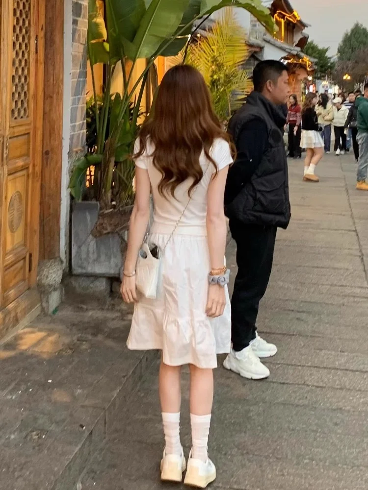 🎉夏日小白裙套装，一键解锁清新感！