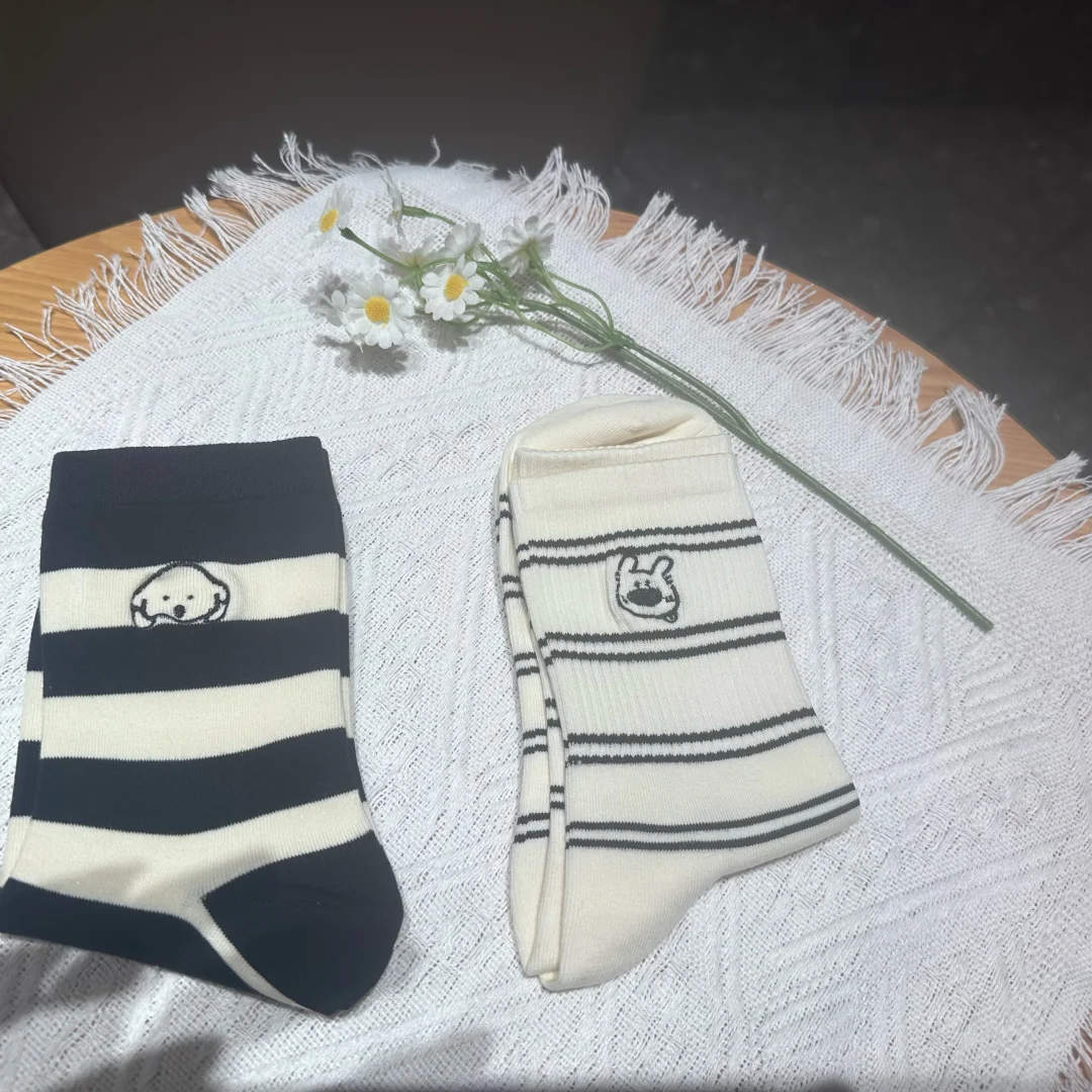 真想剁掉自己的手呀！买不完的袜子