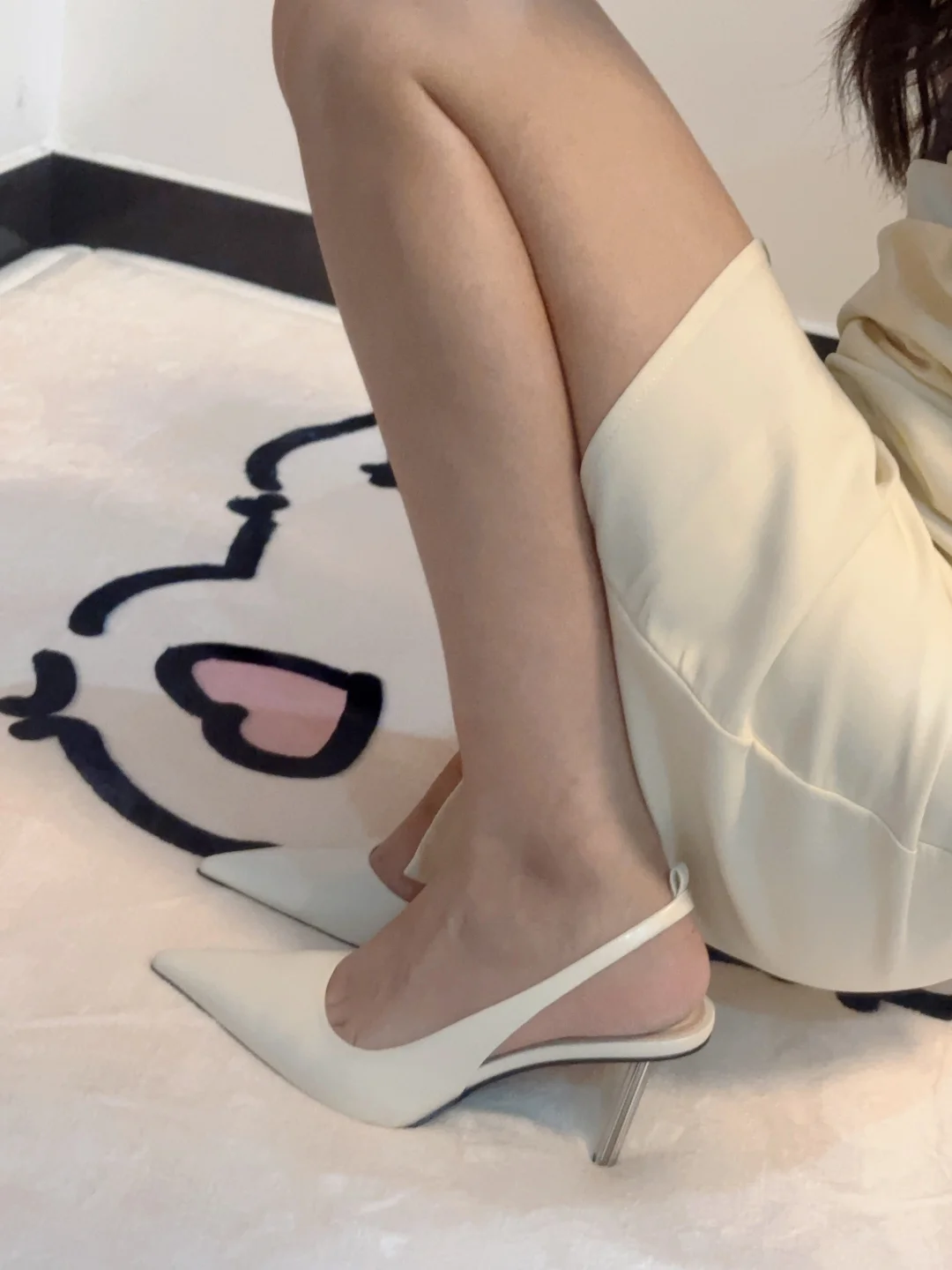 穿9cm高跟鞋出门如履平地的女人