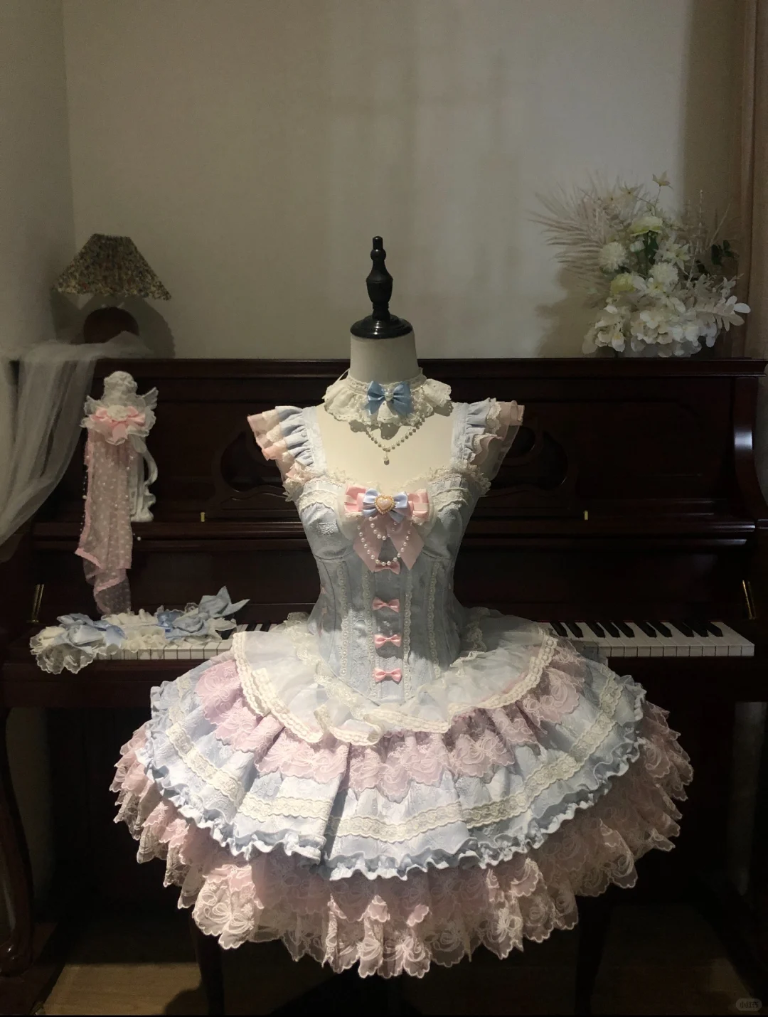 新店第一款样衣诞生啦～求求意见～