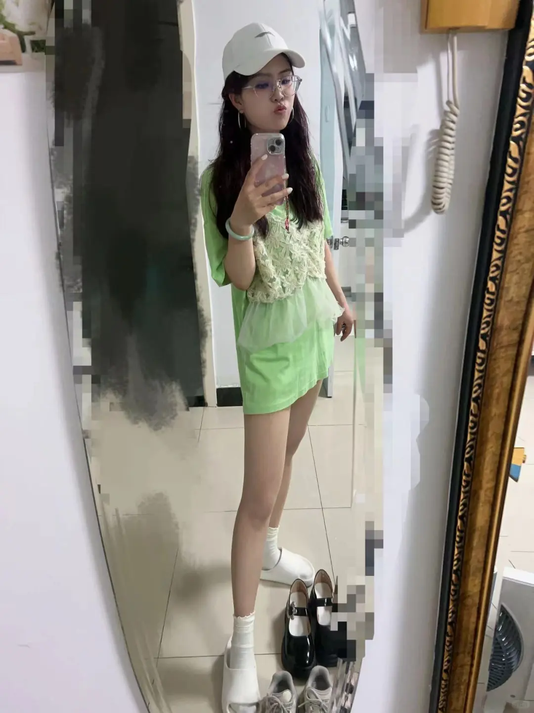 关于丝袜你们喜欢什么颜色？