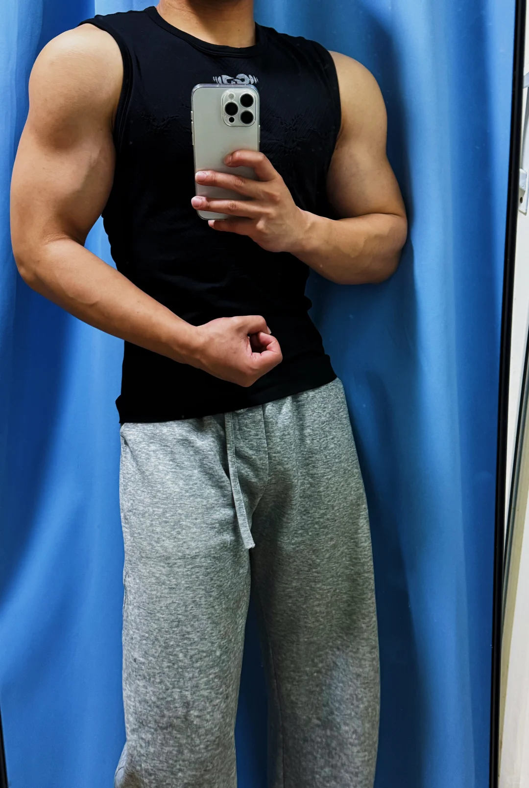 黑皮体育生1️⃣