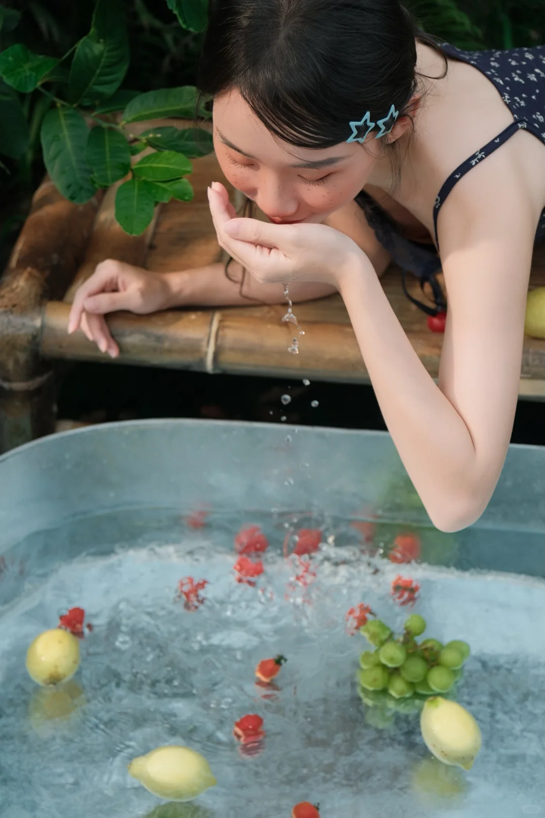 少女湿漉漉的夏天