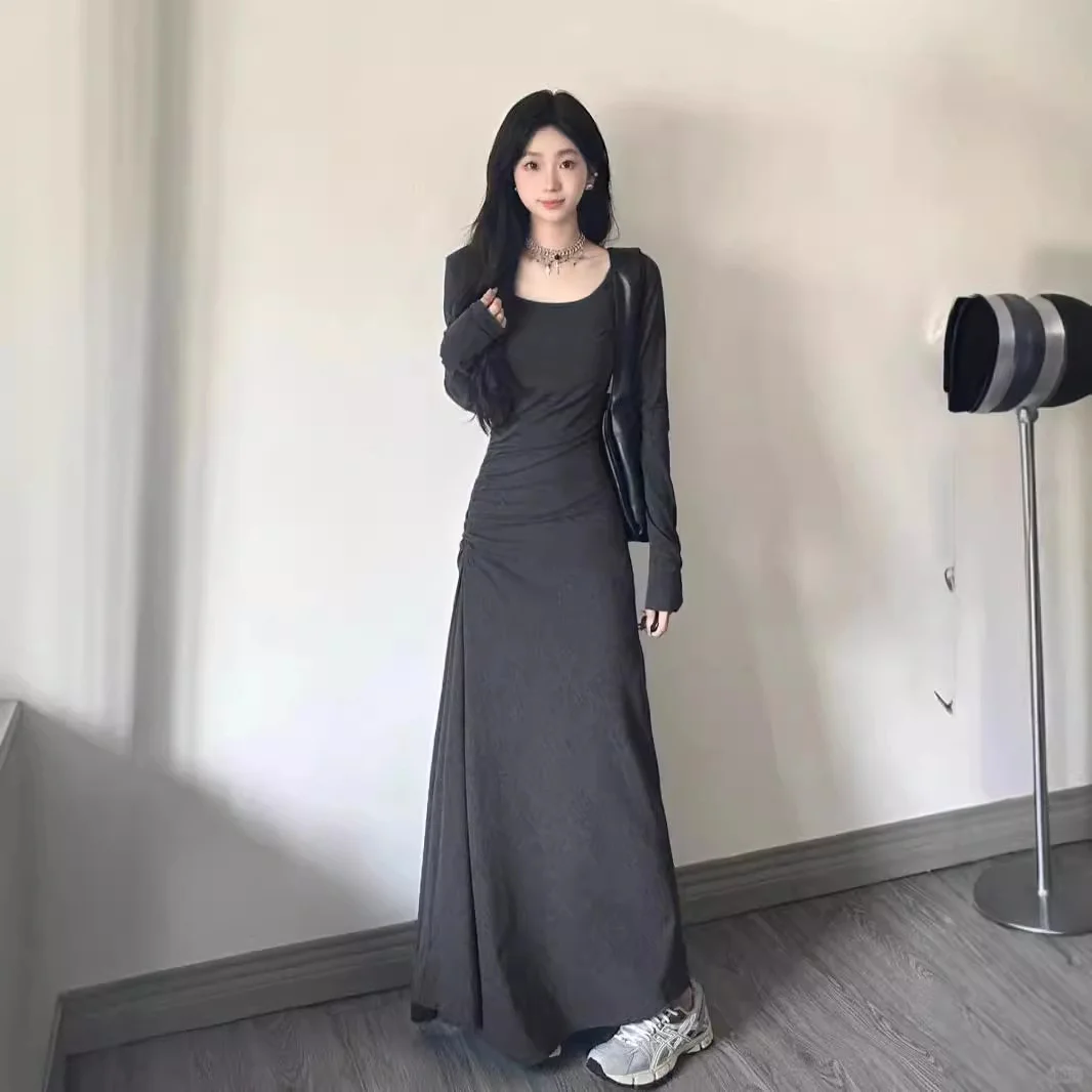 ✨高级感拿捏！这条裙子真的好显瘦