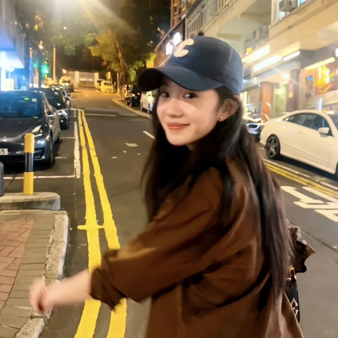 𝗪𝗲𝗰𝗵𝗮𝘁 刘浩存女头丨葱葱叶婆娑