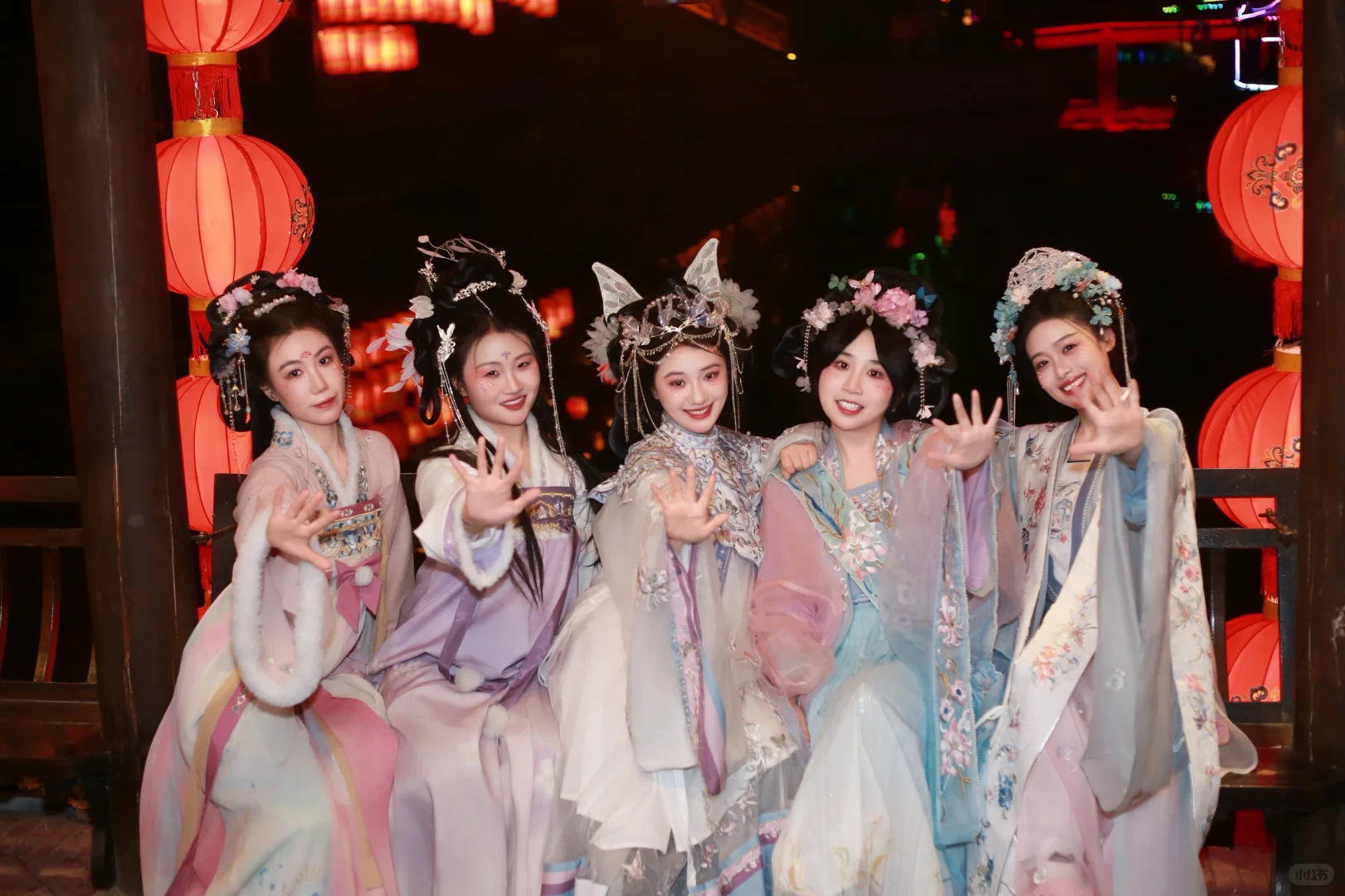 开封宋制珍珠客图