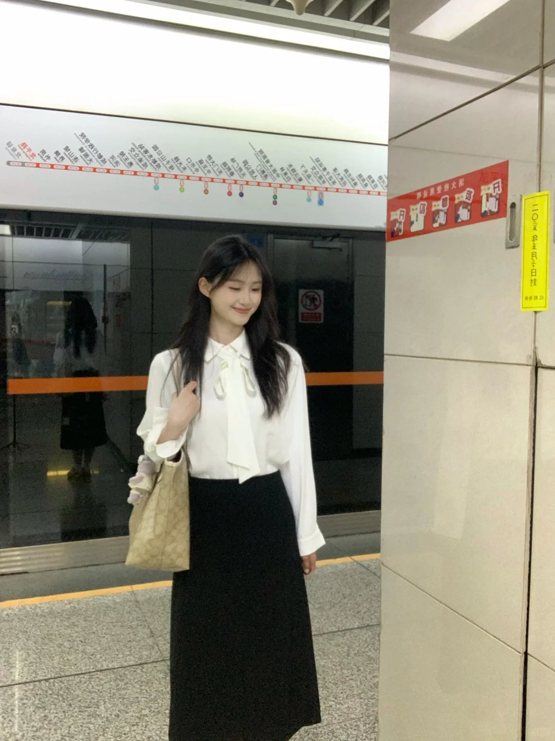 这样穿去面试肿么样🪐