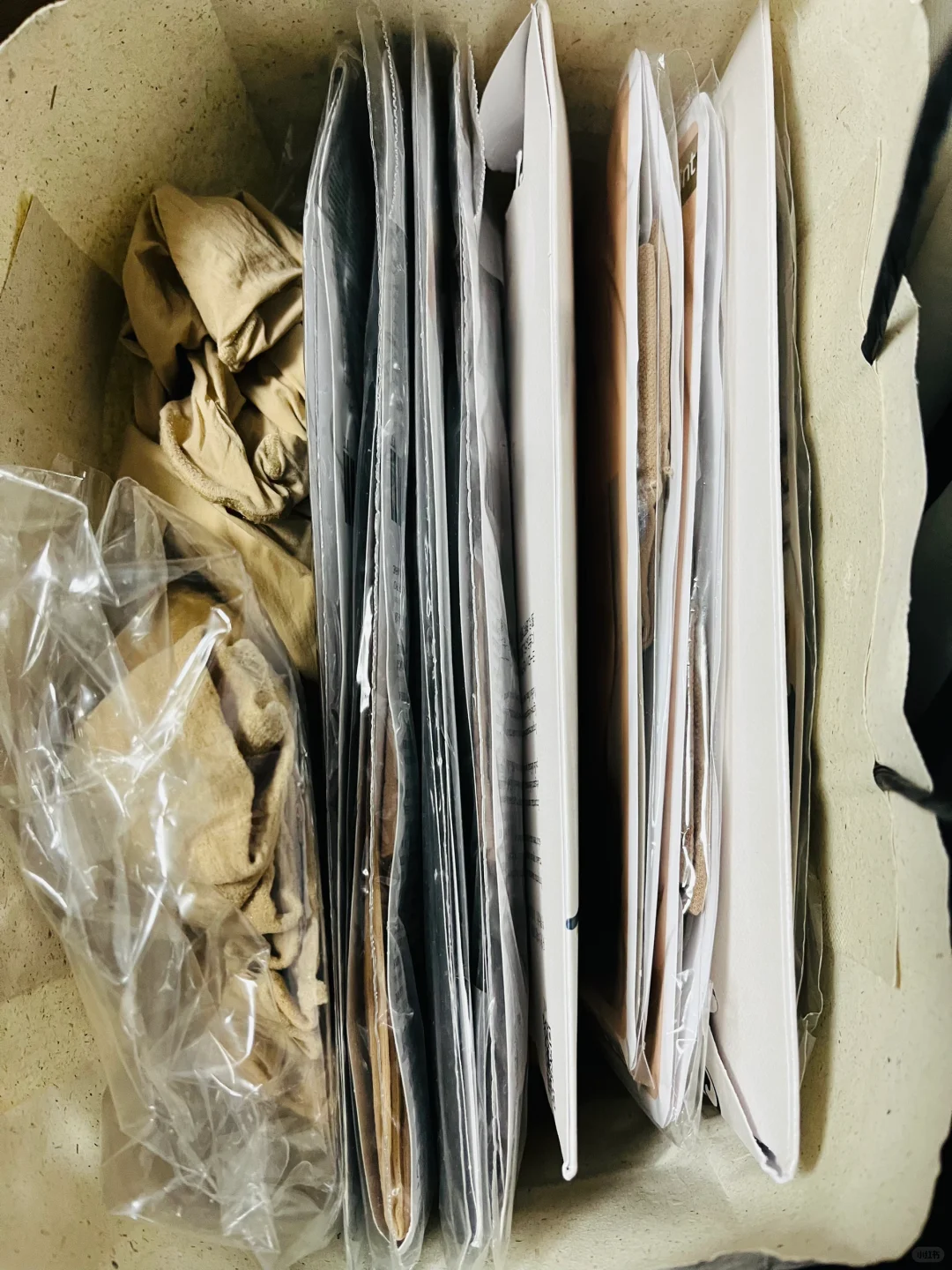 衣柜里又找出一袋