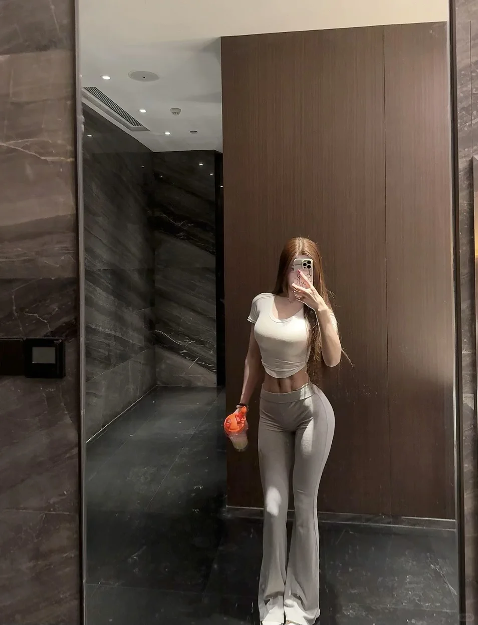 170/57kg 分享欲犯了，好身材给你们看