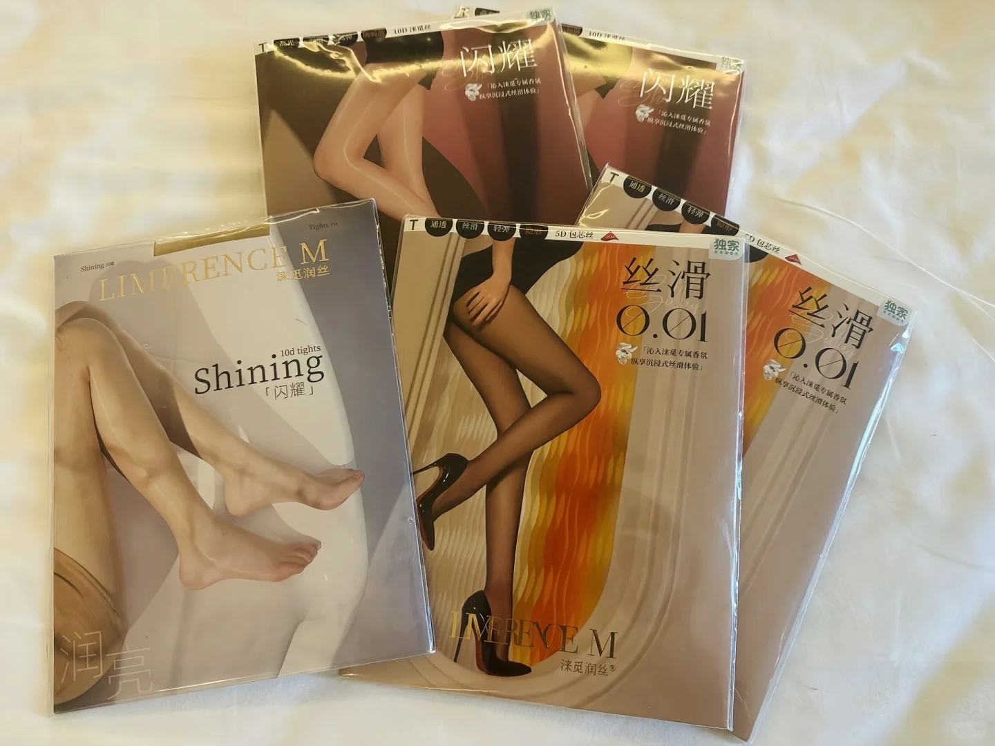 样板间摸🐟的一天..