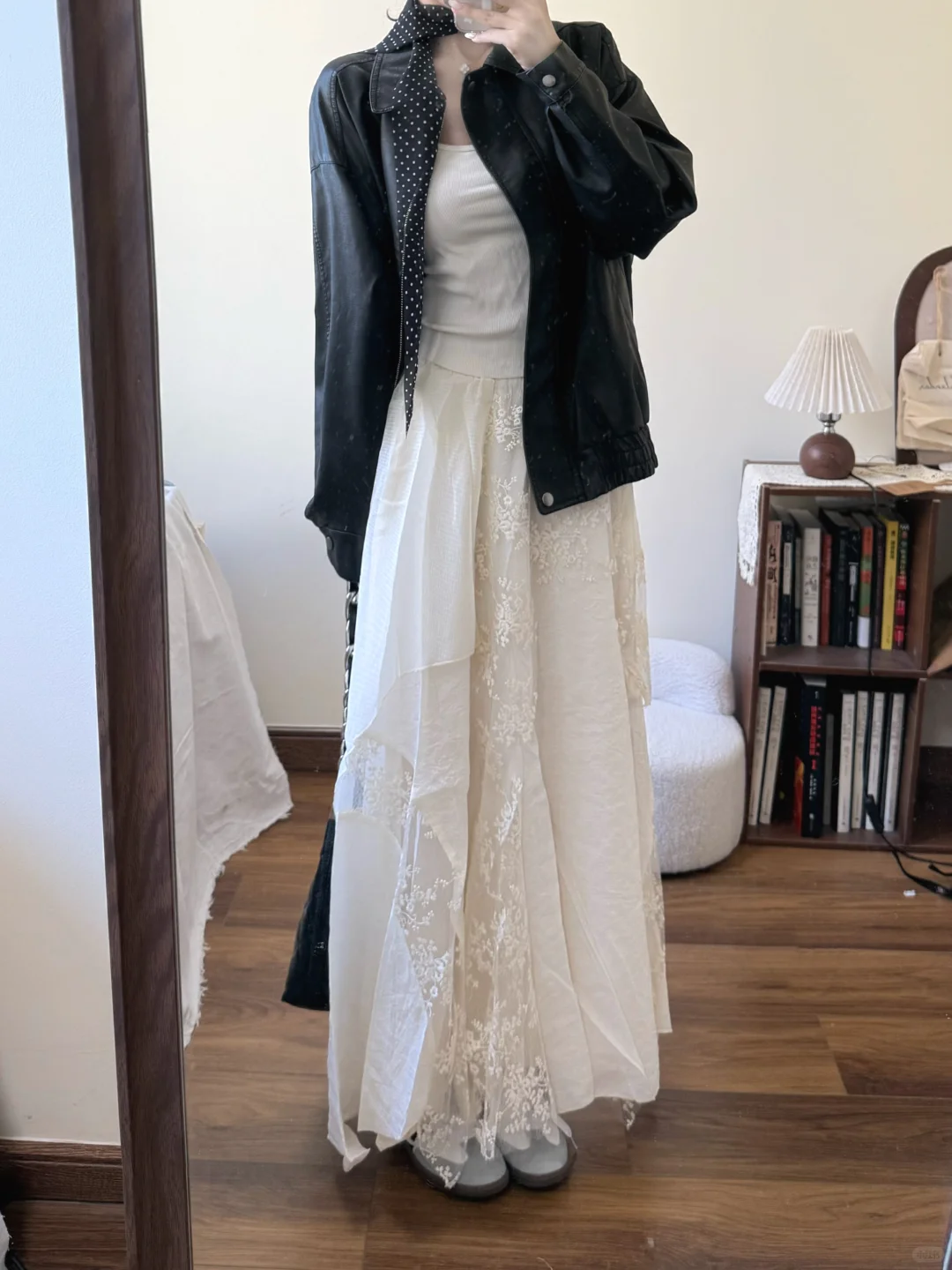 158｜期待秋天！！好气质皮衣➕蕾丝裙～🦢
