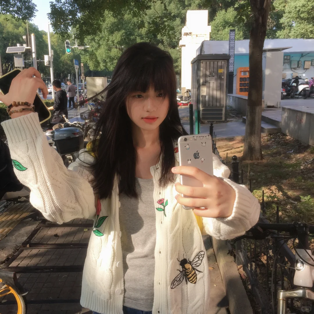 和阳光一起比耶&初恋感