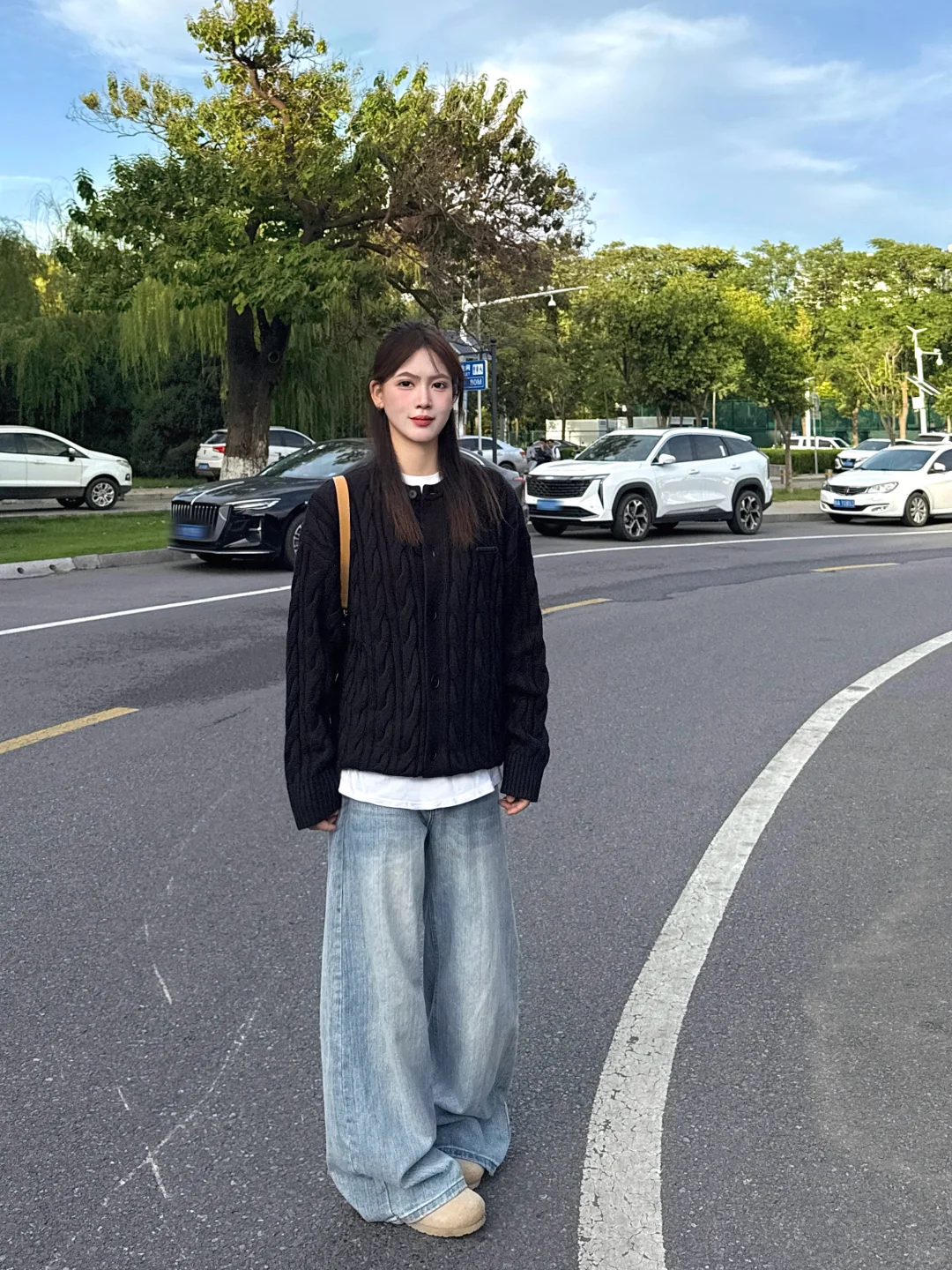 一衣多穿｜入秋毛衣穿搭～简简单单就很舒服！